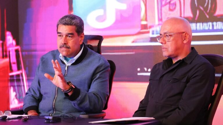 Maduro destaca civismo previo a las elecciones
