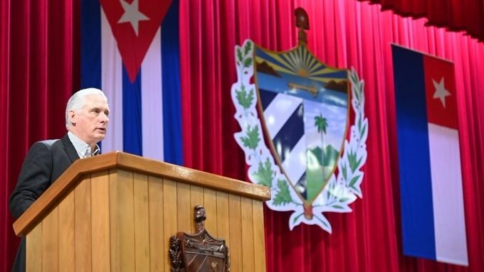 Cuba denuncia desestabilización de extrema derecha a Venezuela